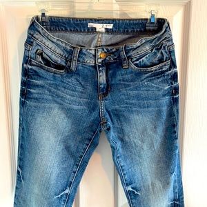 2.1 Denim Women’s Straight Leg Jeans. Size 27.